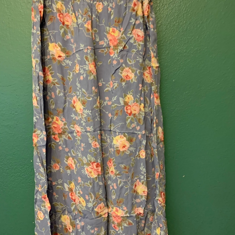 Women’s Floral Lactic Waist size XLg